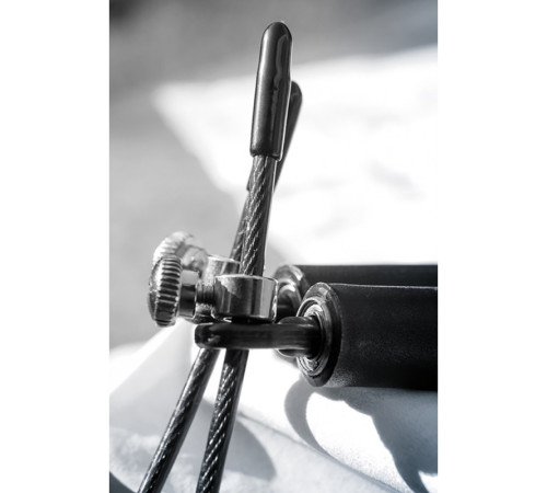 Скакалка Iron Gym Wire Spees Rope IG00093 Скакалка Iron Gym Wire Spees Rope IG00093