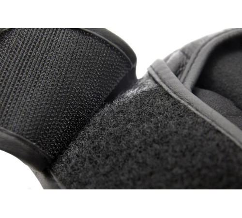 Рукавички для тренінгу ММА Reebok Gloves Leather розмір XL, чорно-червоні