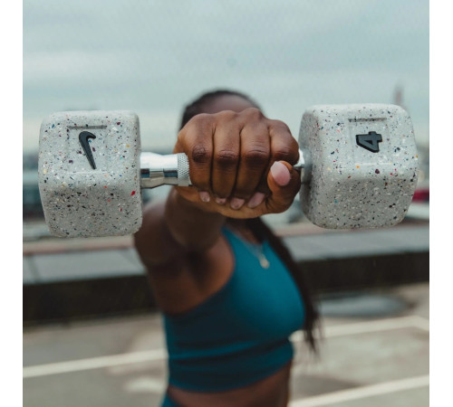 Гантелі Nike Grind Hex Dumbbell 4 кг