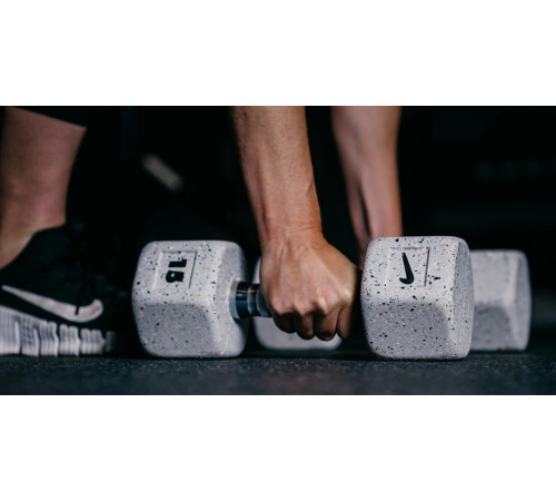 Гантелі Nike Grind Hex Dumbbell 4 кг