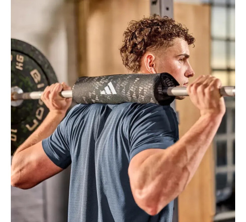 Накладка на штангу Adidas Barbell Pad 40 x 9,5 x 9 см, чорний