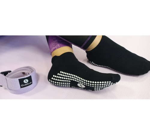 Носки для йоги Sveltus Non Slip Yoga Sock L (SLTS-9074) Носки для йоги Sveltus Non Slip Yoga Sock L (SLTS-9074)