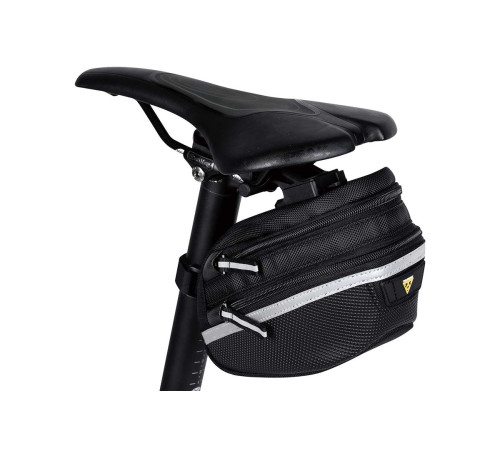 Сумка велосипедна під сидіння Topeak Wedge Pack Ii W/Fixer чорна T-TC2273B Сумка велосипедна під сидіння Topeak Wedge Pack Ii W/Fixer чорна T-TC2273B