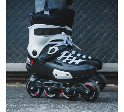 Роликові ковзани Powerslide Zoom Pro Black 80 Trinity 39/40