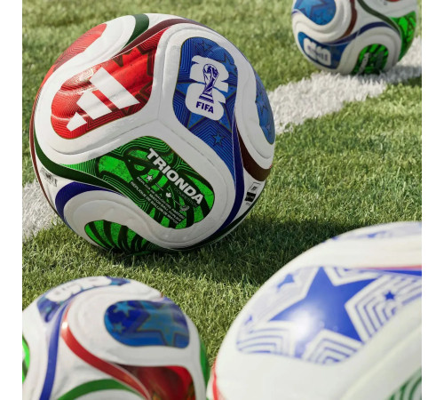 Футбольний м'яч Adidas FIFA World Cup 26 Trionda Training Football, розмір 5, біло-червоний