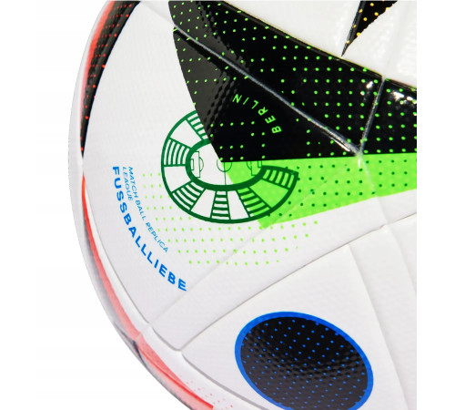 Футбольний м'яч Adidas Fussballliebe Euro 2024 League Box розмір 5, біло-чорний