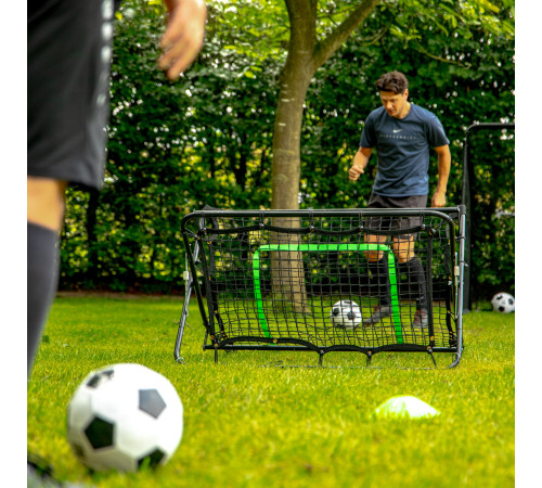 Сітка футбольна тренувальна VIRTUFIT REBOUNDER COMBI KICKBACK 113 х 106 х 61 см, чорно-зелена