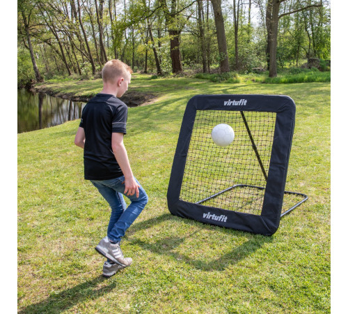 Сітка футбольна тренувальна VIRTUFIT REBOUNDER PRO KICKBACK 124 х 124 см, чорна