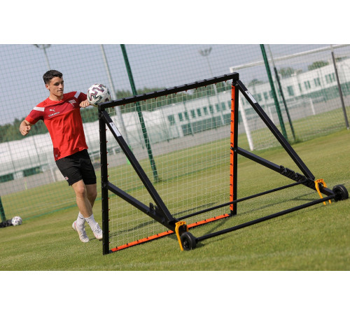 Сітка тренувальна для футболу Yakimasport Rebounder PRO 120 х 120 см, помаранчево-чорний Сітка тренувальна для футболу Yakimasport Rebounder PRO 120 х 120 см, помаранчево-чорний
