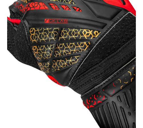 Рукавички воротарські Reusch Attrakt Solid 5570515 7075 р.7,5, червоно-чорні Рукавички воротарські Reusch Attrakt Solid 5570515 7075 р.7,5, червоно-чорні