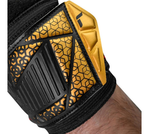 Рукавички воротарські Reusch Attrakt Solid 5570515 7075 р.7,5, червоно-чорні Рукавички воротарські Reusch Attrakt Solid 5570515 7075 р.7,5, червоно-чорні