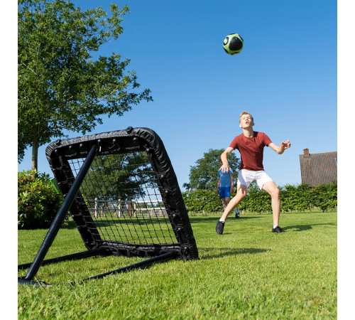 Сітка тренувальна для футболу EXIT Kickback Rebounder L 124 х 124 см, чорна Сітка тренувальна для футболу EXIT Kickback Rebounder L 124 х 124 см, чорна