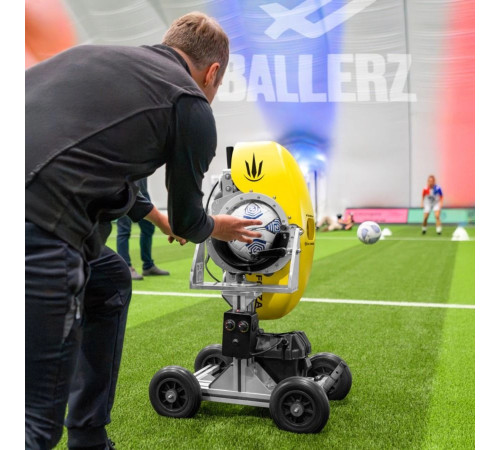 Тренажер для метання м'ячів FORZA Ball Launcher Pro, жовтий