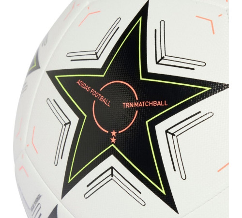 М'яч футбольний Adidas UCL IX4062 розмір 5, біло-чорний М'яч футбольний Adidas UCL IX4062 розмір 5, біло-чорний