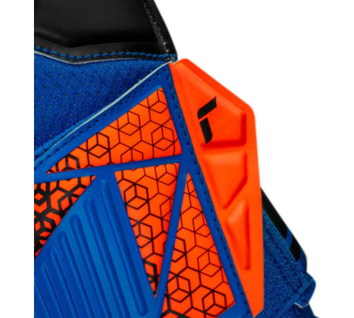 Рукавички воротарські Reusch Attrakt Solid 5570515 4467 р.7,5, синьо-чорні Рукавички воротарські Reusch Attrakt Solid 5570515 4467 р.7,5, синьо-чорні