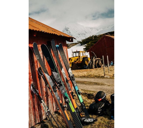 Лижі Sigma Majesty Skis Superwolf Carbon + Foki Hybrid Skins 2021 Лижі Sigma Majesty Skis Superwolf Carbon + Foki Hybrid Skins 2021