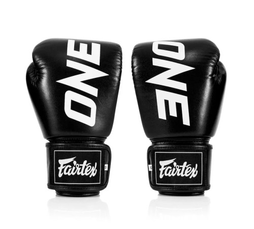 Рукавички боксерські шкіряні з бинтами Fairtex BGV1-ONE 10 унцій, чорні