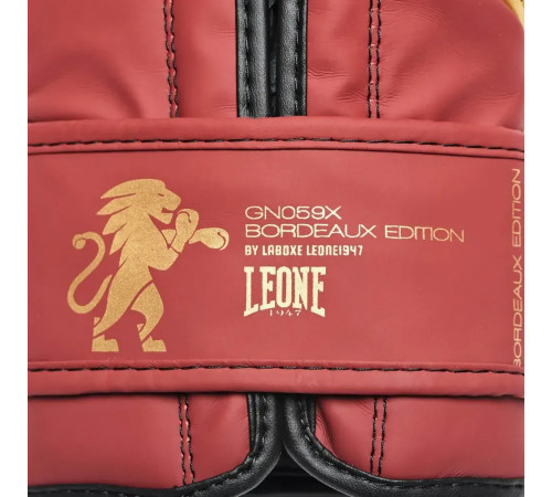 Рукавички боксерські з капою Leone GN059X BORDEAUX ED 10 унцій, червоні Рукавички боксерські з капою Leone GN059X BORDEAUX ED 10 унцій, червоні