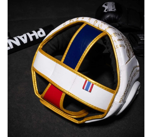Шолом боксерський закритий з капою Phantom Muay Thai розмір універсальний, білий Шолом боксерський закритий з капою Phantom Muay Thai розмір універсальний, білий