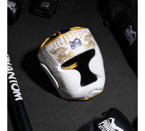 Шолом боксерський закритий з капою Phantom Muay Thai розмір універсальний, білий Шолом боксерський закритий з капою Phantom Muay Thai розмір універсальний, білий