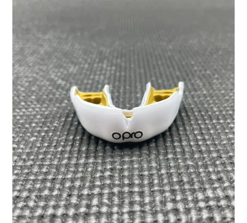 Капа боксерська доросла OPRO Instant від 11 років біло-золотиста