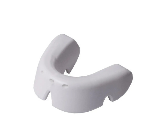 Капа боксерська доросла OPRO Bronze від 10 років біла