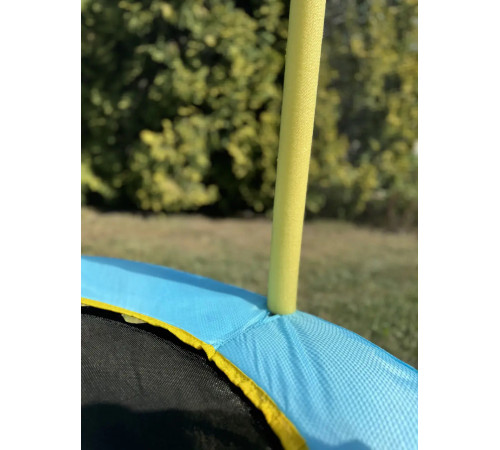 Батут WCG Oval з зовнішньою сіткою 170 см жовто-синій Батут WCG Oval з зовнішньою сіткою 170 см жовто-синій
