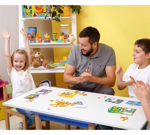 Настільна гра Vladi Toys Граємо у крамничку (VT2312-06) Настільна гра Vladi Toys Граємо у крамничку (VT2312-06)