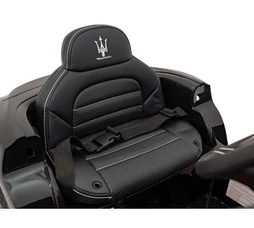 Дитячий акумуляторний автомобіль Maserati Ghibli Дитячий акумуляторний автомобіль Maserati Ghibli