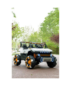 Дитяча акумуляторна машинка Spoko SP-8688 Біла