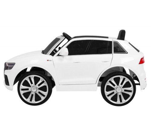 Дитяча акумуляторна машинка Audi Q8 Біла