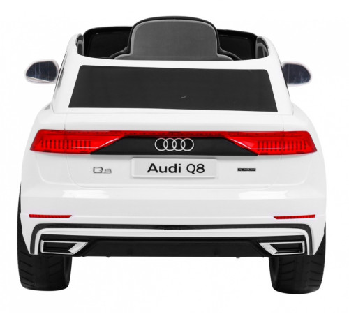 Дитяча акумуляторна машинка Audi Q8 Біла