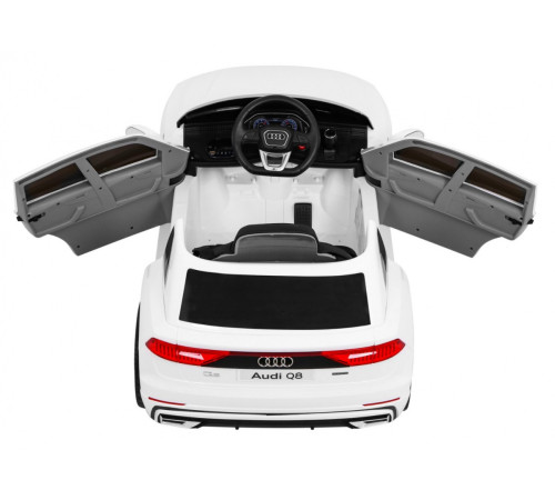 Дитяча акумуляторна машинка Audi Q8 Біла