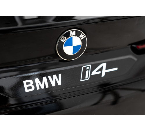 Дитяча акумуляторна машинка BMW i4 Чорна Дитяча акумуляторна машинка BMW i4 Чорна