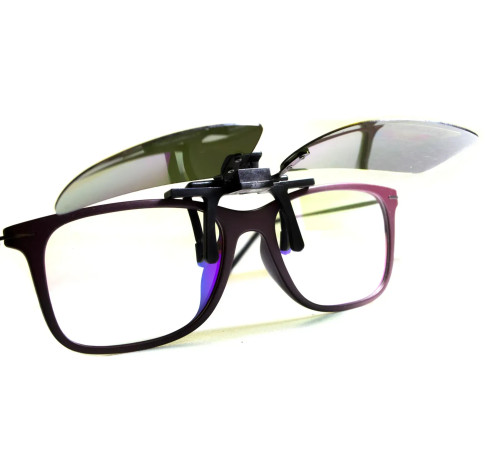 Полярізаційна накладка на окуляри, темно-зелена Полярізаційна накладка на окуляри, темно-зелена