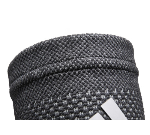 Гомілковостопного підтримка суглоба Adidas Aeroready Innwell, чорний