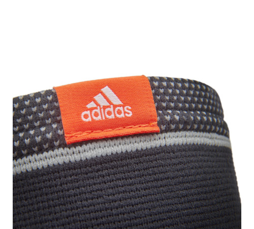 Бандаж для стабілізації колінного суглоба ADIDAS XL ADSU-12524BK Бандаж для стабілізації колінного суглоба ADIDAS XL ADSU-12524BK