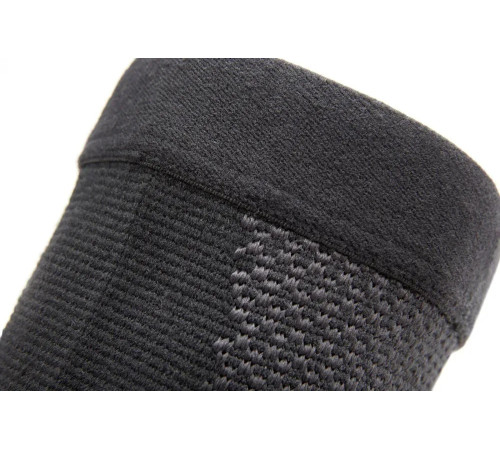 Бандаж для ліктя Reebok Speedwick Elbow Support розмір M, чорно-білий
