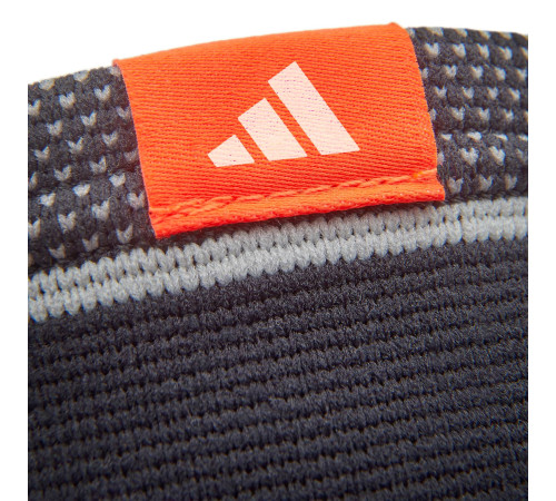Бандаж для стабілізації зап'ястя ADIDAS L ADSU-12543BK Бандаж для стабілізації зап'ястя ADIDAS L ADSU-12543BK