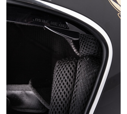 Мотоциклетний шолом з козирком W-TEC V537 Black Heart chopper - розмір L(59-60)/чорний блиск-hot rod angel Мотоциклетний шолом з козирком W-TEC V537 Black Heart chopper - розмір L(59-60)/чорний блиск-hot rod angel