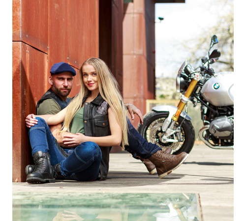 Шкіряний мотожилет W-TEC Highstake - чорний / XL Шкіряний мотожилет W-TEC Highstake - чорний / XL