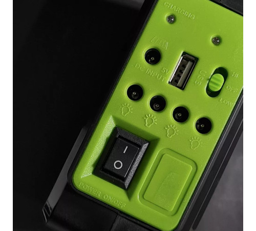 Ліхтар світлодіодний із сонячною панеллю Cclamp CL-01