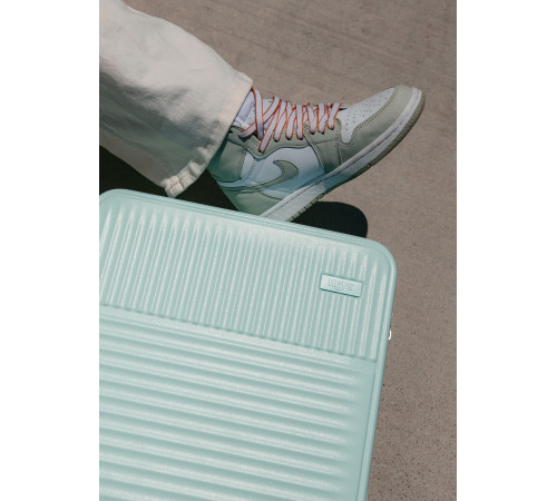 Валіза Heys Pastel (M) Mint (10155-0098-26) Валіза Heys Pastel (M) Mint (10155-0098-26)