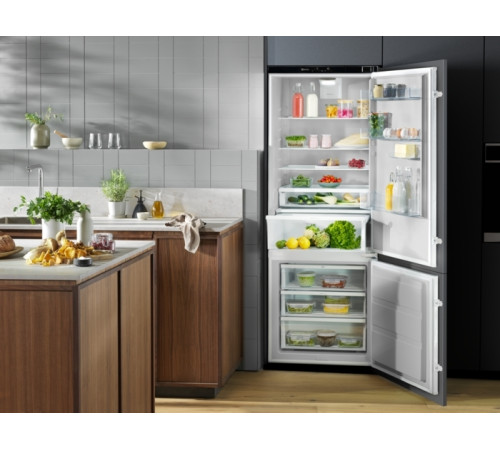 Холодильник вбудований ELECTROLUX ENP7TD75S