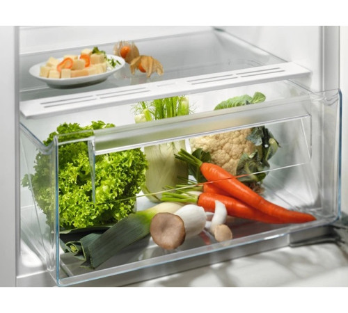 Холодильник вбудований ELECTROLUX LFB3AE12S1