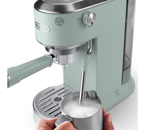 Кавоварка DeLonghi EC 890 GR