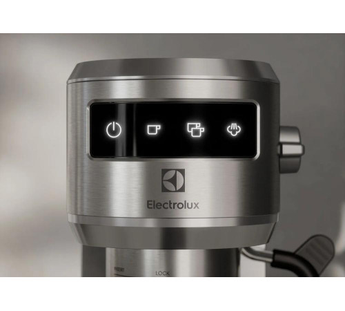 Кавоварка ELECTROLUX E6EC1-6ST
