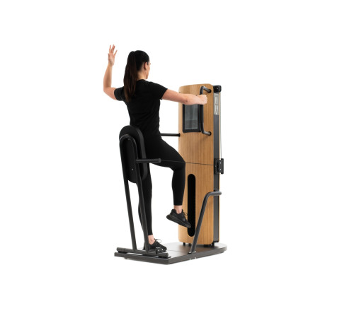 NOHRD StudioLine Chest Press machine Oak with monitor