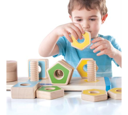 Дерев'яна логічна пірамідка Guidecraft Manipulatives Фігури на різьбі (G6901) Дерев'яна логічна пірамідка Guidecraft Manipulatives Фігури на різьбі (G6901)