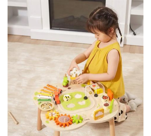 Дерев'яний розвивальний столик Viga Toys Ферма (44657) Дерев'яний розвивальний столик Viga Toys Ферма (44657)